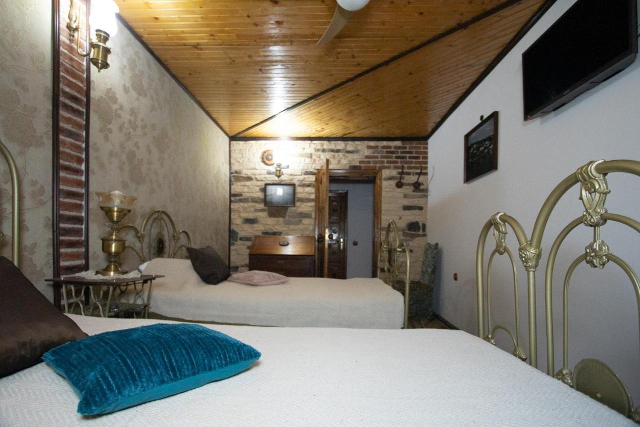 Старата Баkалия The Old Grocery, Guest Rooms Baltsjik Eksteriør bilde