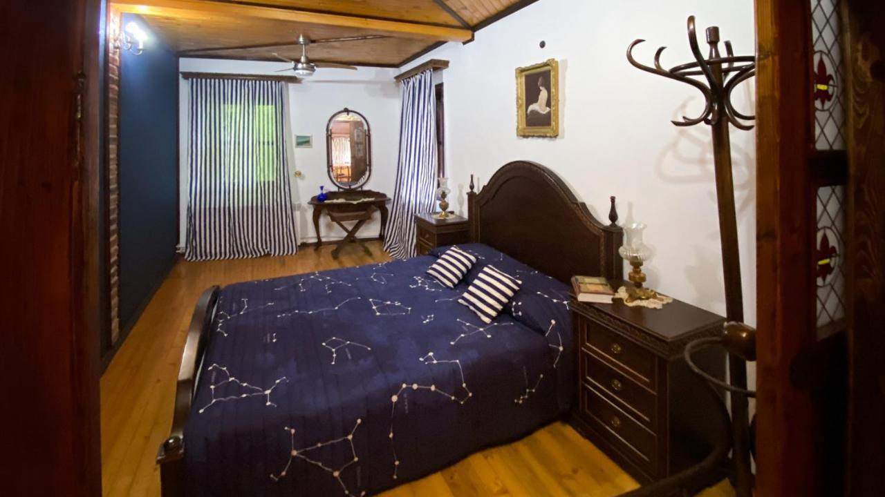 Старата Баkалия The Old Grocery, Guest Rooms Baltsjik Eksteriør bilde