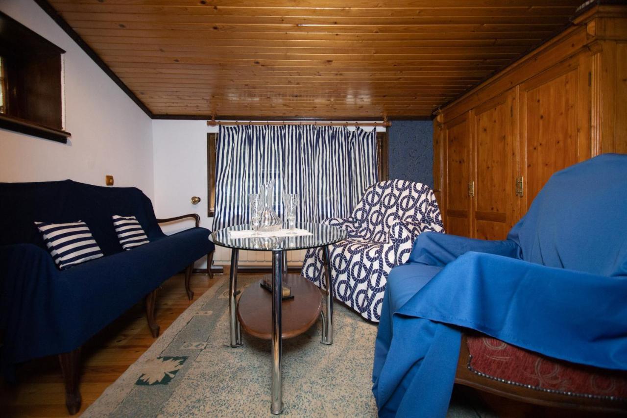 Старата Баkалия The Old Grocery, Guest Rooms Baltsjik Eksteriør bilde