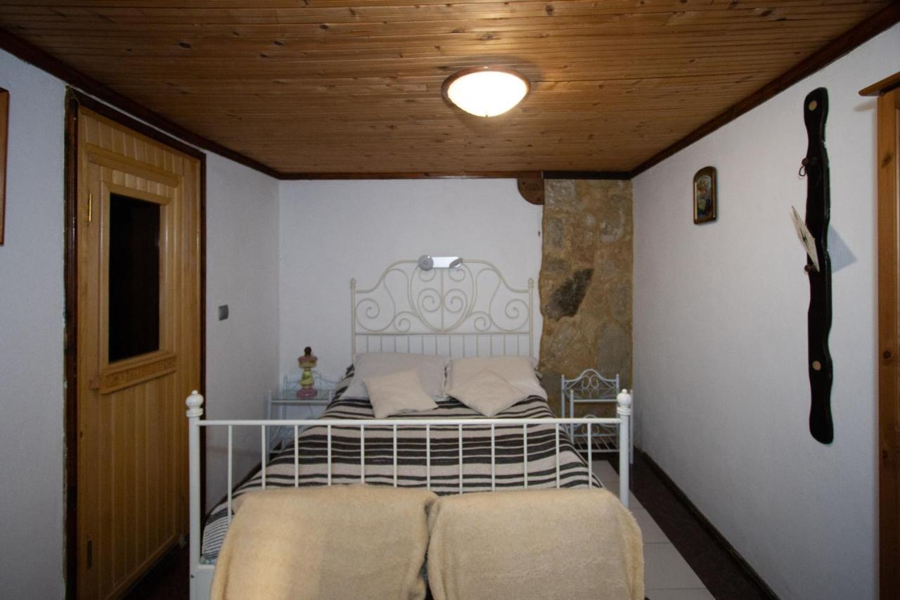 Старата Баkалия The Old Grocery, Guest Rooms Baltsjik Eksteriør bilde