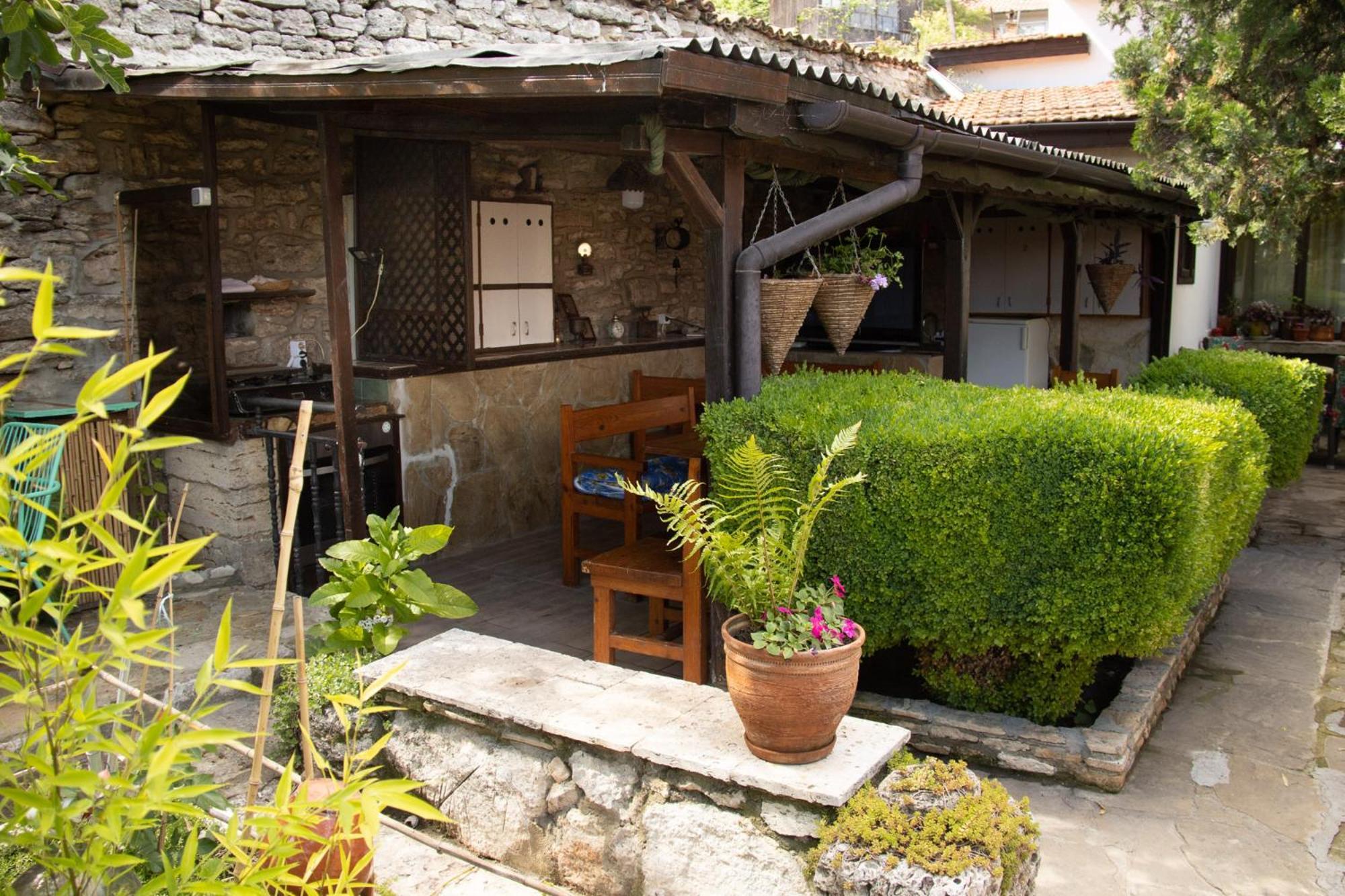 Старата Баkалия The Old Grocery, Guest Rooms Baltsjik Eksteriør bilde